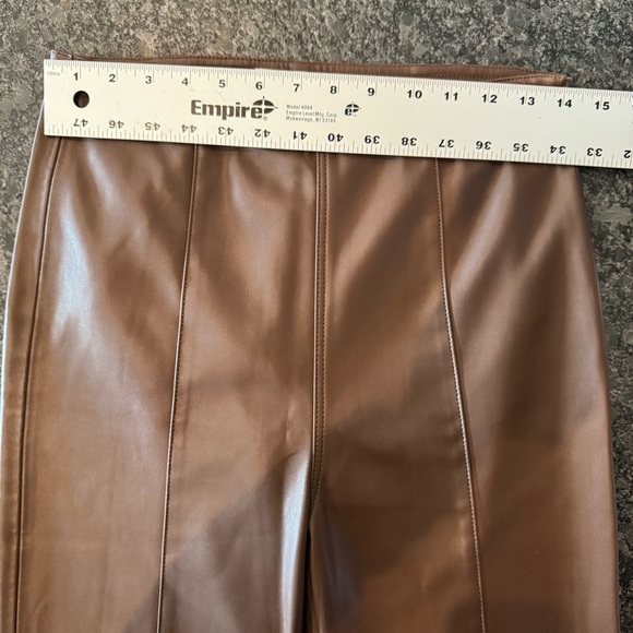 FREE PEOPLE WE THE FREE SPITFIRE SKINNY FAUX LEATHER PULL ON PANTS SIZE 28 - Picture 5 of 9